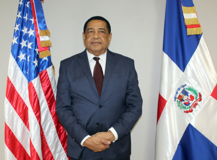 Nuevo cónsul Antonio Rosario Pimentel.