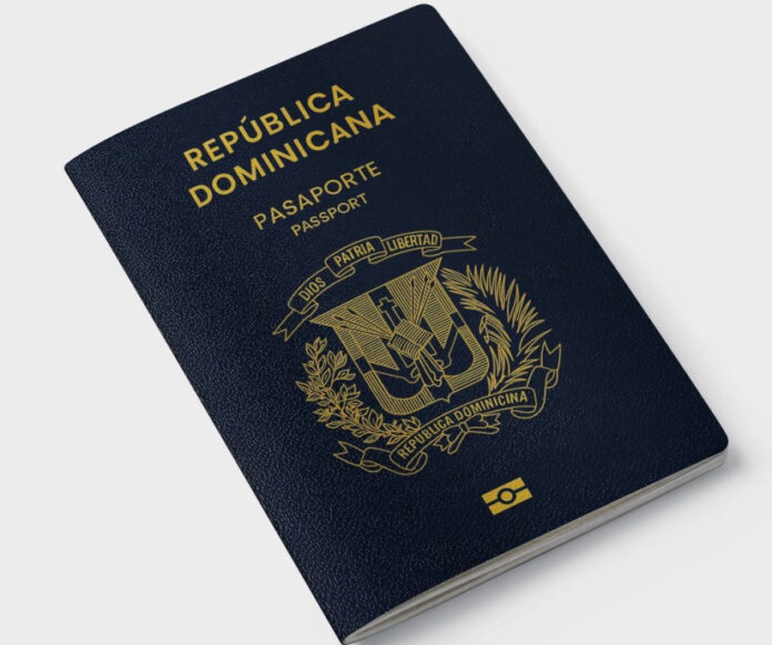 Nuevo pasaporte electrónico dominicano.