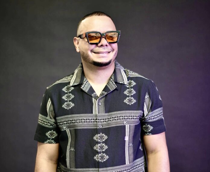 Junior “El Tamború”.