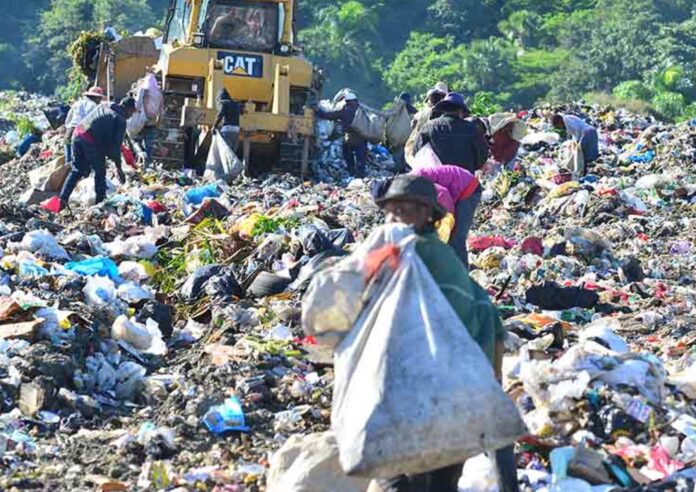Vertedero a cielo abierto en República Dominicana.