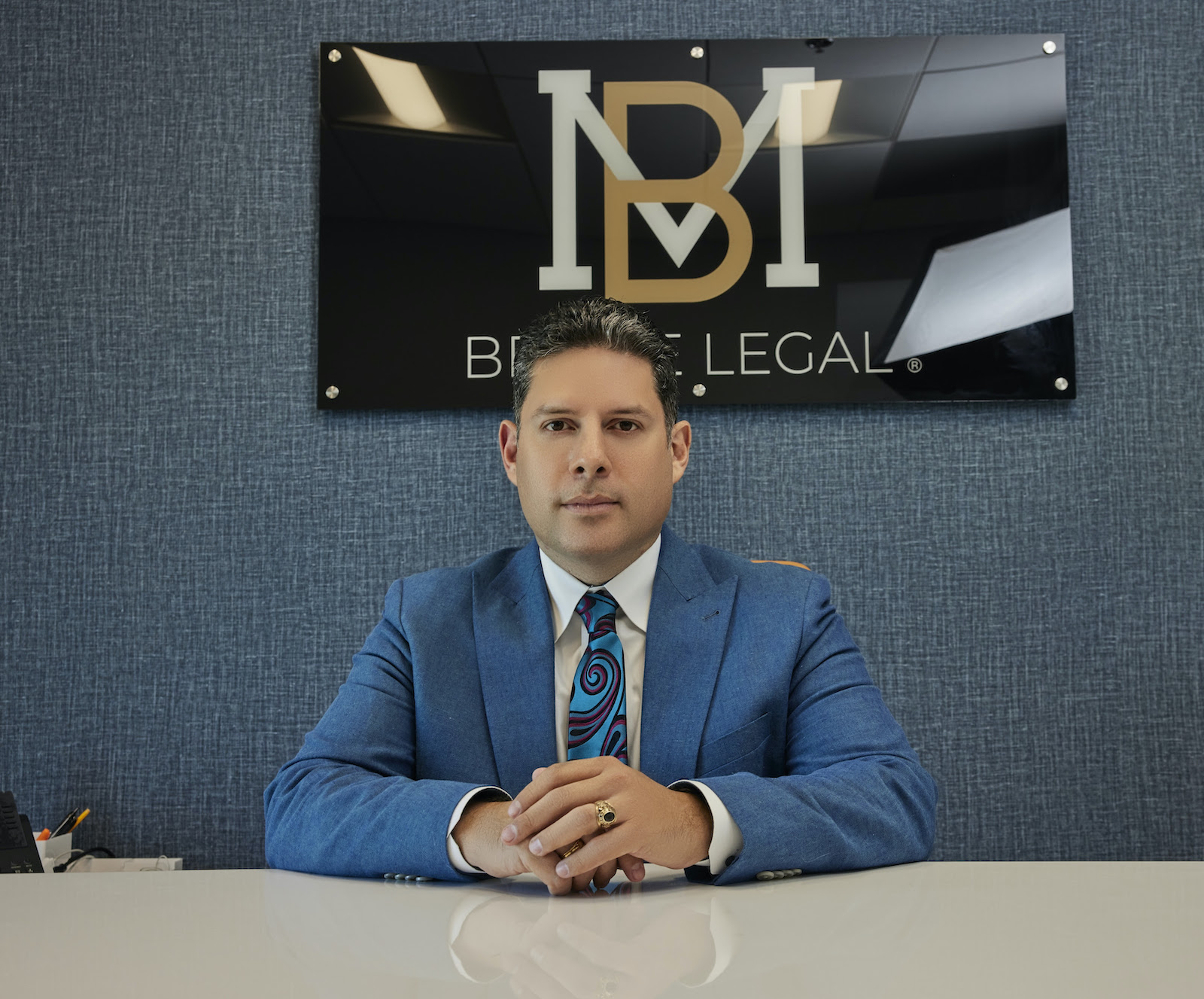 Abogado Héctor Benítez Cañas.