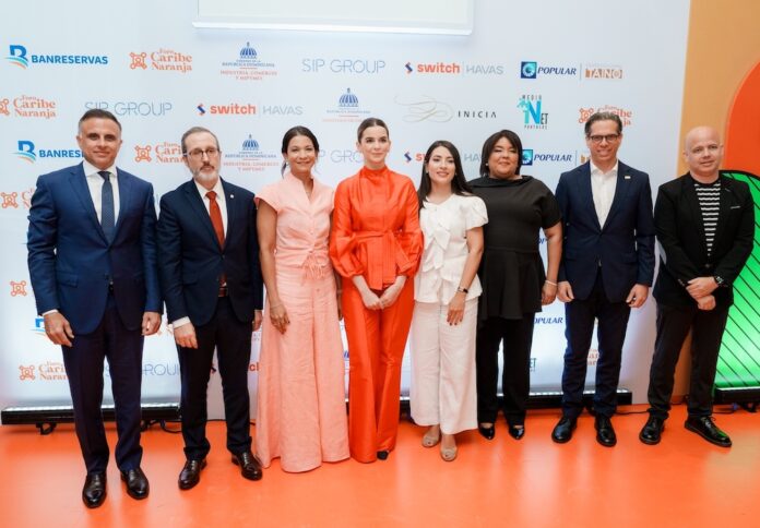 El Banco Popular Dominicano estuvo presente en el Foro Caribe Naranja donde informó sobre la canalización de financiamiento a empresas culturales y creativas en la República Dominicana.