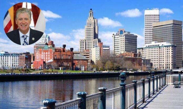 El Gobernador Dan McKee y el Departamento de Comercio de Rhode Island anunciaron que el estado recibió 29.4 millones de visitantes en 2024.