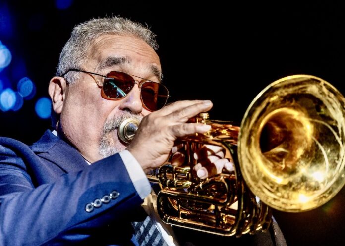 El salsero Willie Colón.