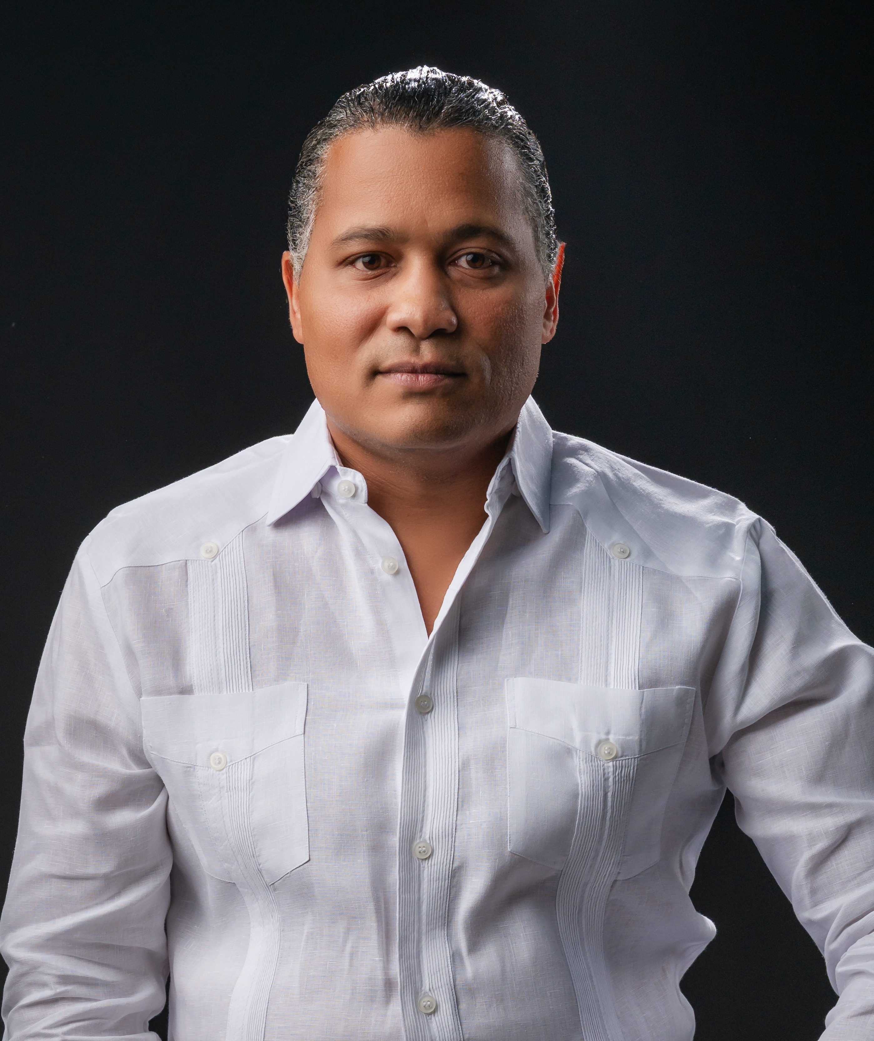 Juan Ramón Martínez de Oleo.