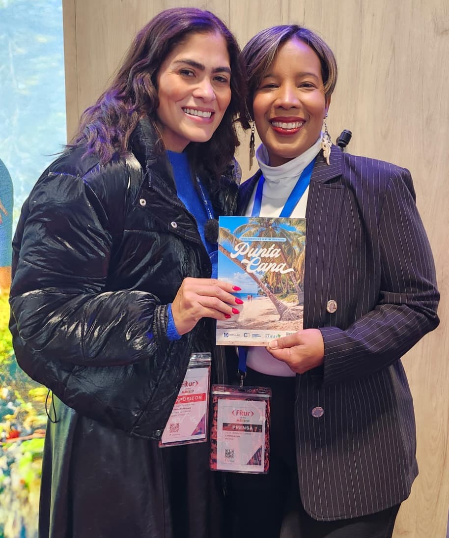 Maria Isabel Contreras, Mochilera por el Mundo y Milka Hernández.