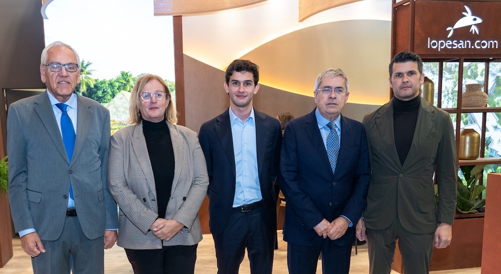 De izquierda a derecha: Ramón Suárez, Elena Álamo, Diego López, Marco Aurelio Pérez, Francisco López.