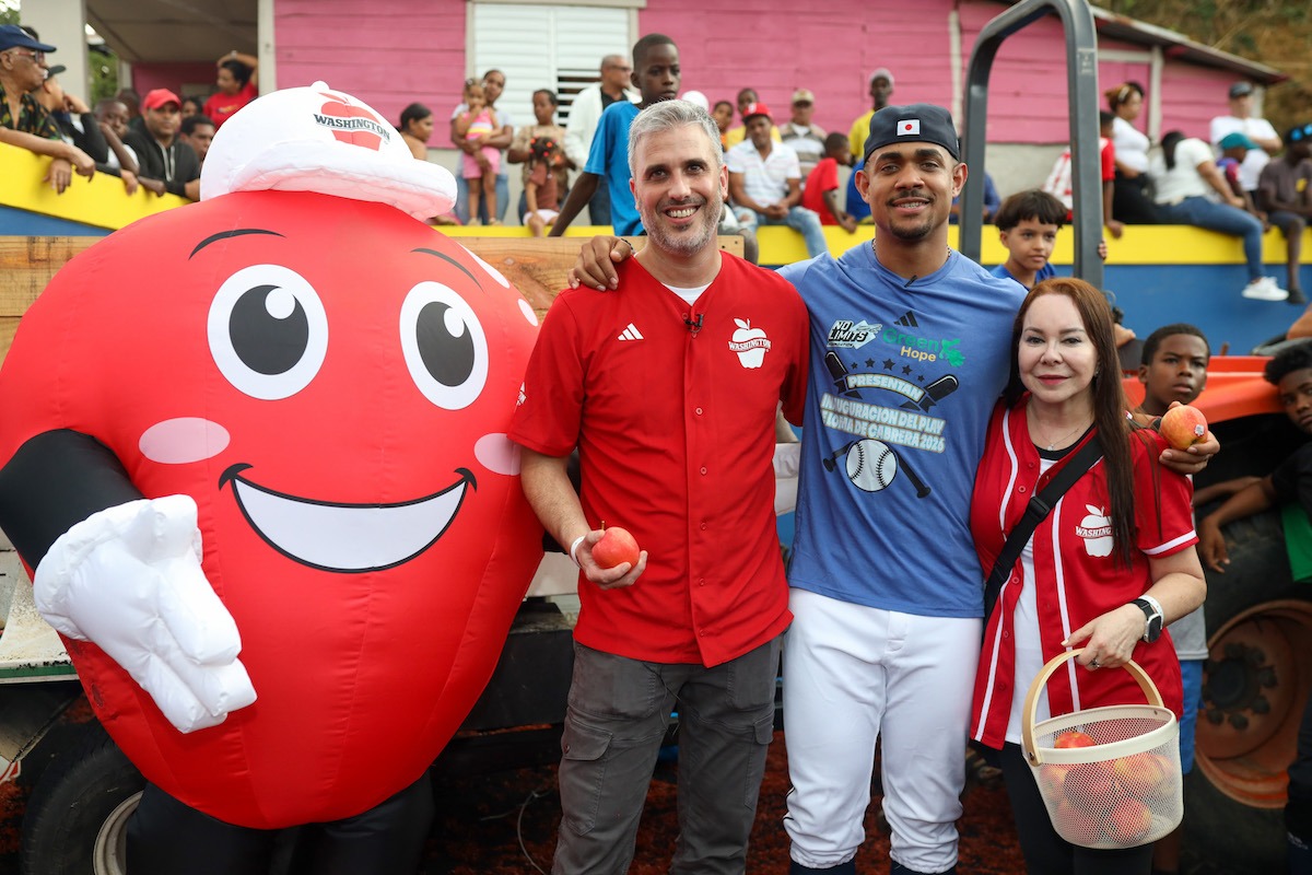 Michael Schadler, Julio Rodriguez y Tatiana Quiros.