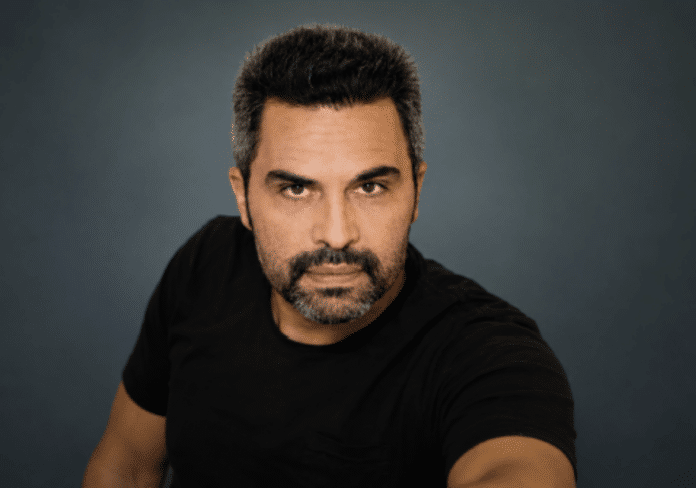 Actor Manny Pérez.