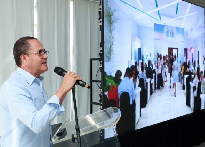 Luis Liriano, gerente del Hotel Marien en Puerto Plata.