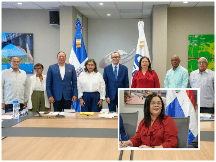 Integrantes de la Junta de Directores de Infotep.